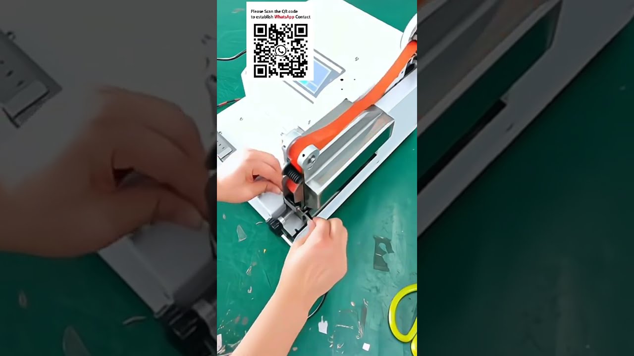 Machine de pose de ruban adhésif automatique pour faisceaux de câbles | Points de collage réglables