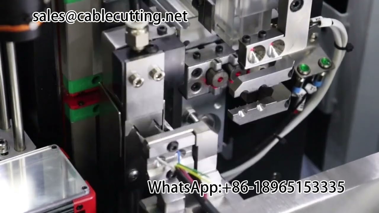 Machine de dénudage et sertissage pour fiches étanches double fil #avec système d'inspection visuelle CCD