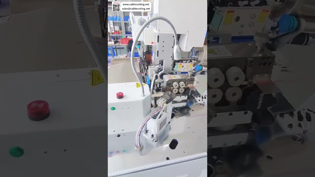 Machine automatique pour harnais moto : insertion et torsion de joint d'étanchéité + sertisseuse auto