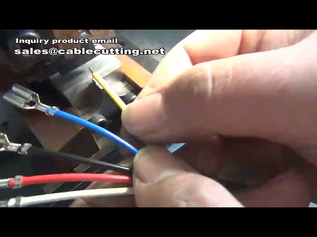 Moule pour collier de serrage et Applicateur de sertissage de bornes - Outillage de précision pour faisceaux