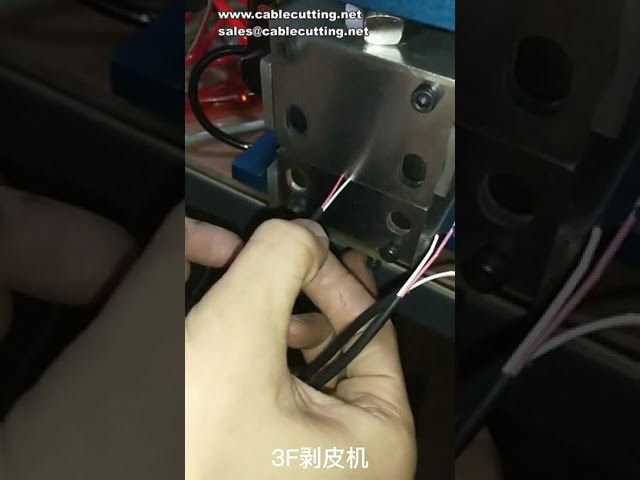Dénudeur pneumatique vertical 3F | Dénudeur à air pour câbles à âme froide - Automatisation industrielle