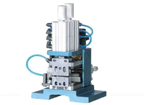 Machine de Dénudage de Fil Pneumatique Verticale WPM-4F - Dénudeuse Torsadeuse pour fils multiconducteurs